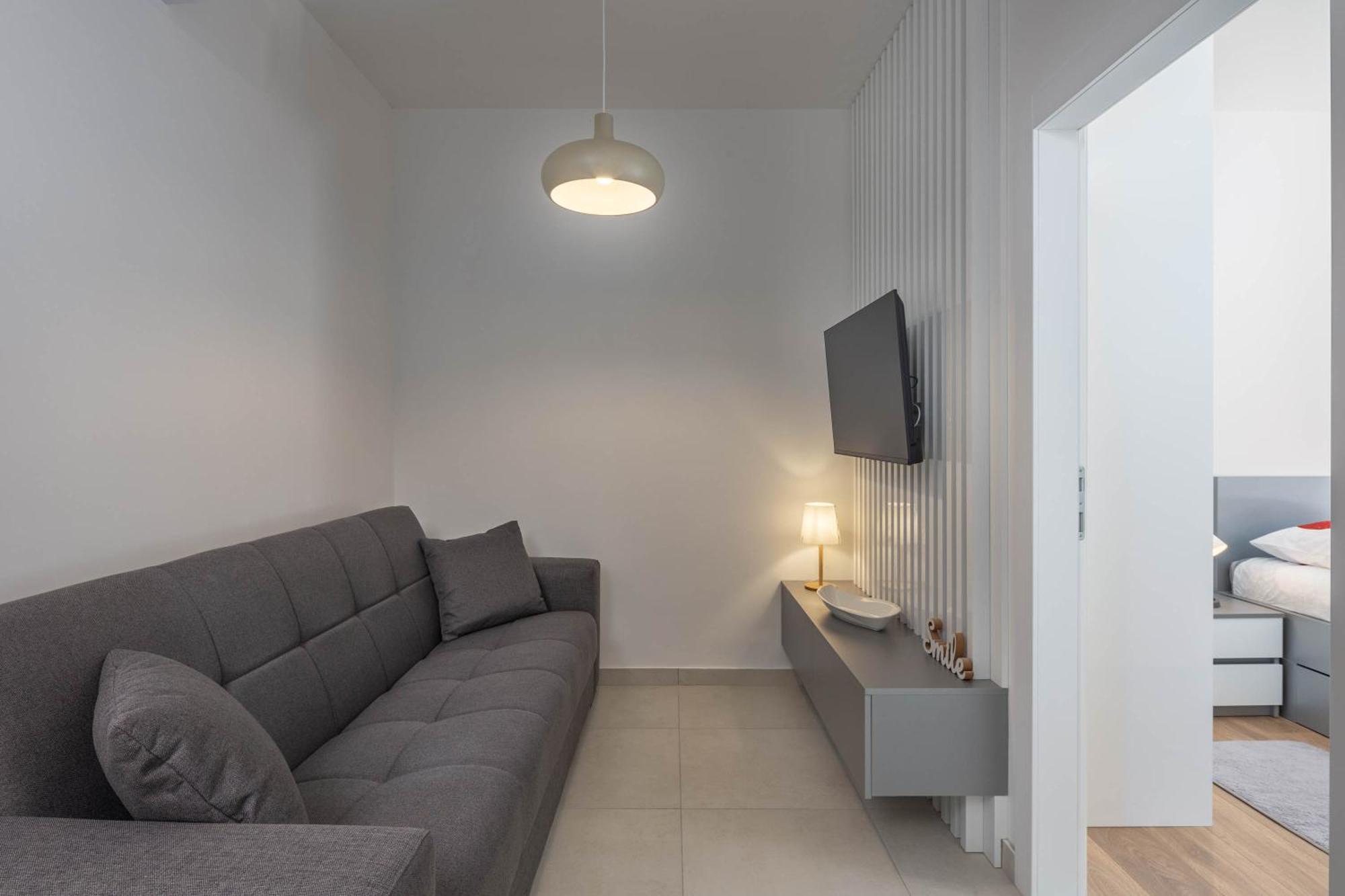 Seafront Villa Andrijana - Happy Rentals Plomin Exterior foto